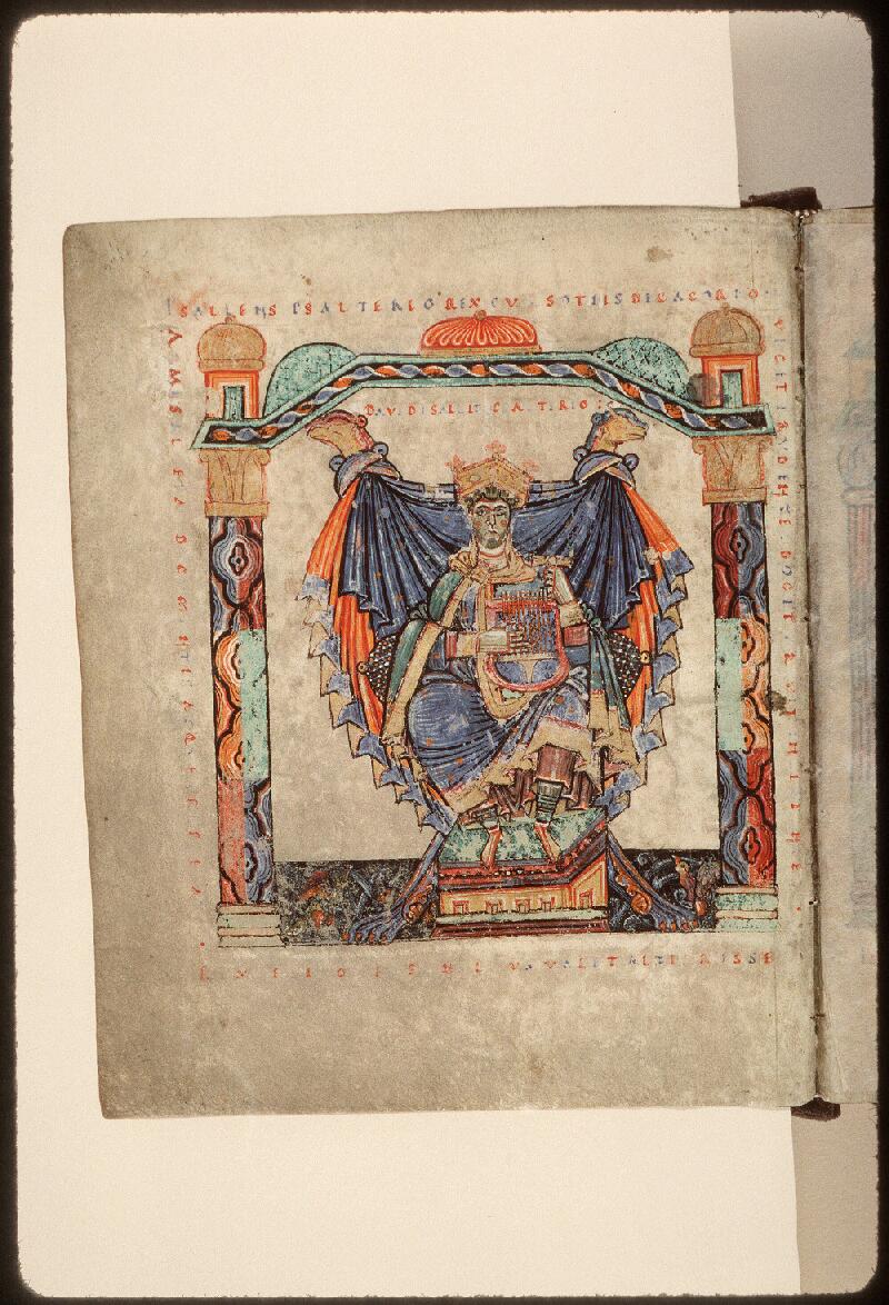 Amiens, Bibl. mun., ms. Lescalopier 002, f. 011 quinq v