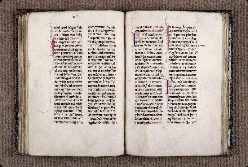 Arras, Bibl. mun., ms. 0147, f. 074v-075