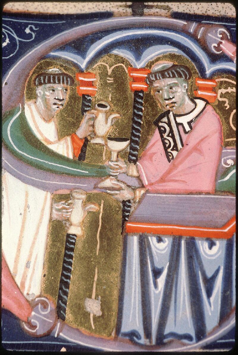 Avignon, Bibl. mun., ms. 0203, f. 009v - vue 2