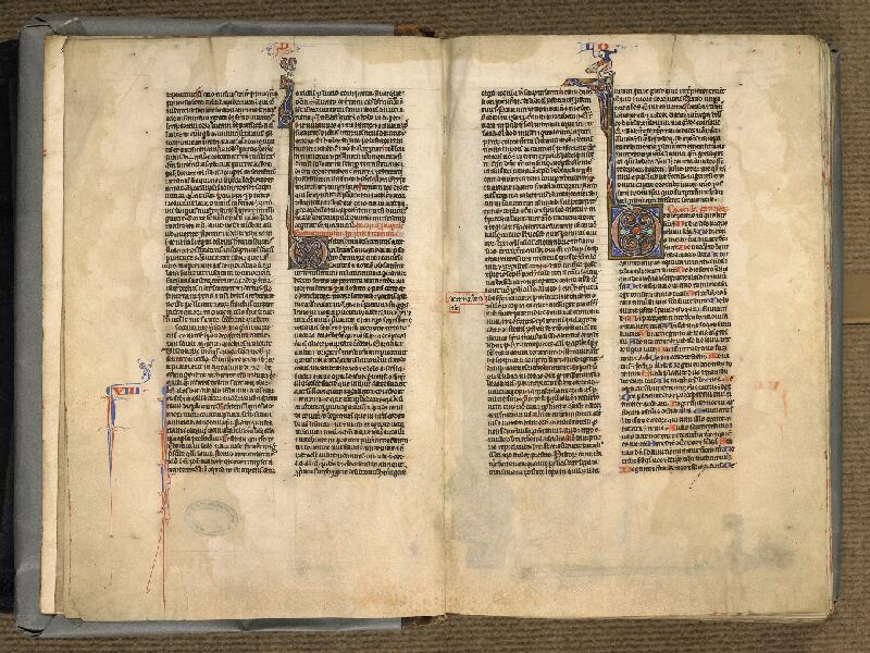 Boulogne-sur-Mer, Bibl. mun, ms. 0006, f. 003v-004