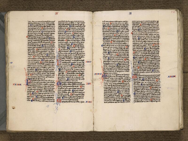 Boulogne-sur-Mer, Bibl. mun, ms. 0026, f. 137v-138