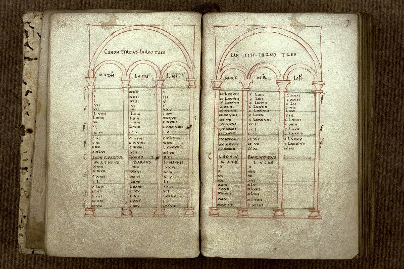 Douai, Bibl. mun., ms. 0011, f. 006v-007 - vue 2