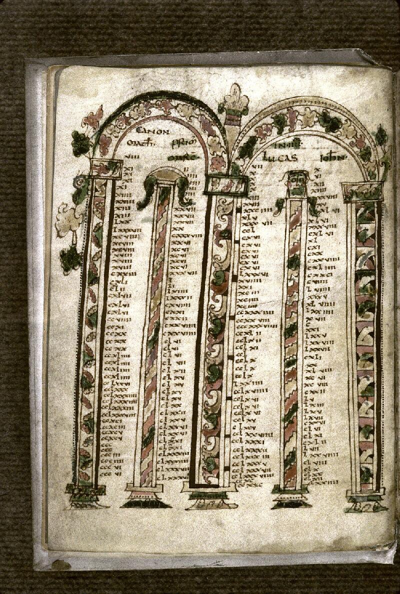 Douai, Bibl. mun., ms. 0013, f. 004v