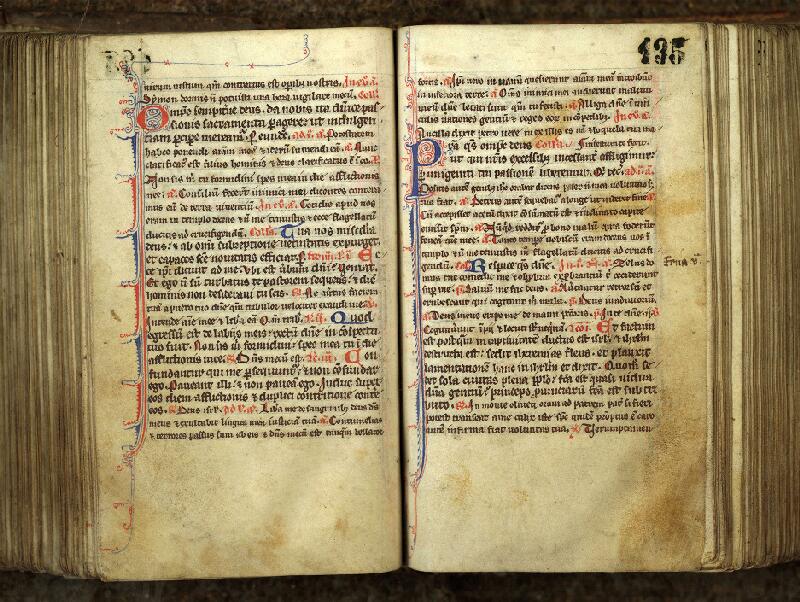 Douai, Bibl. mun., ms. 0142, f. 134v-135