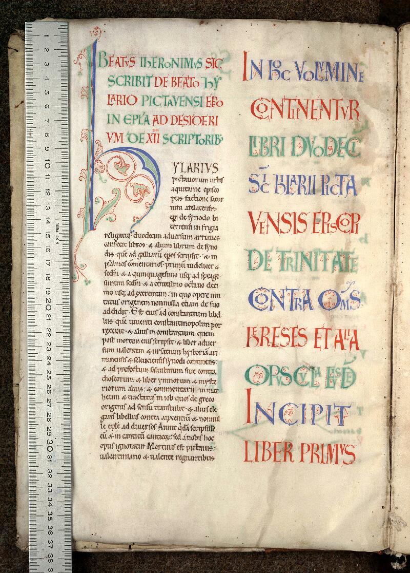 Douai, Bibl. mun., ms. 0220, f. 002v - vue 1