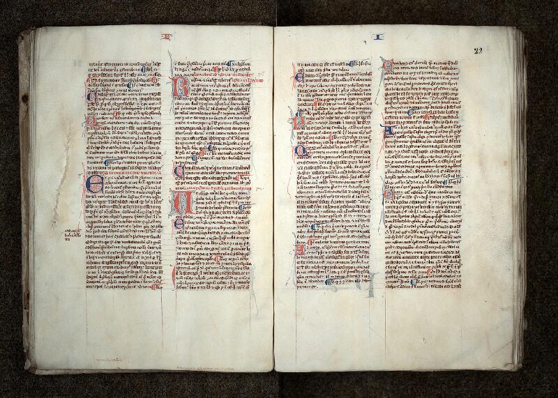 Douai, Bibl. mun., ms. 0634, f. 021v-022