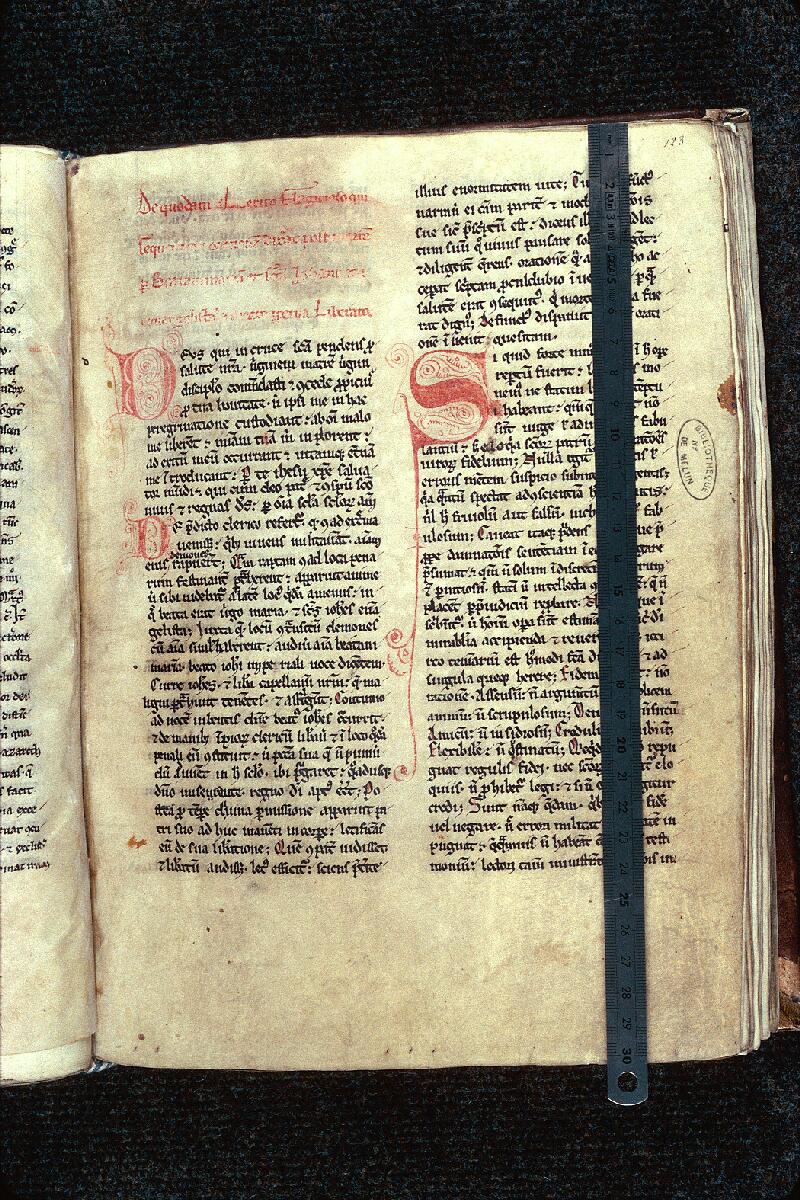 Melun, Bibl. mun., ms. 0017, f. 123 - vue 1