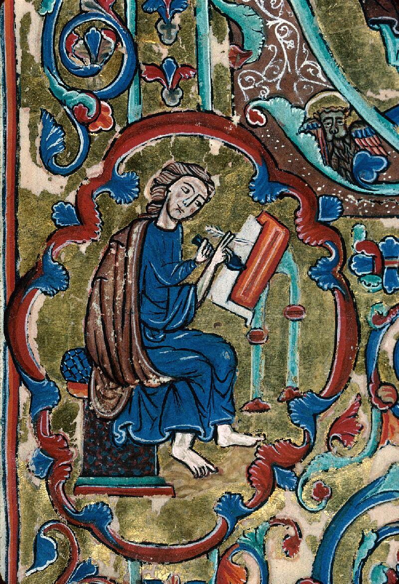 Troyes, Bibl. mun., ms. 2251, f. 002v - vue 3
